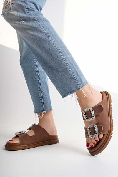 meyra'nın ayakkabıları Γυναικείες παντόφλες σόλας με διπλή πόρπη ματ πέτρα ματ