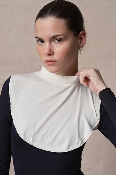 Qef White Neck Collar Accessory