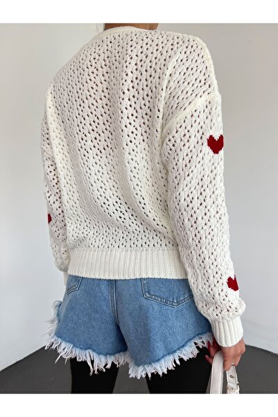Modamorfo Kalp Desen Düğmeli Ajurlu Triko Hırka -ekru
