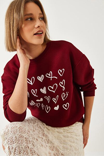 Bianco Lucci Kadın Kalp Baskılı Basic Sweatshirt 60601032