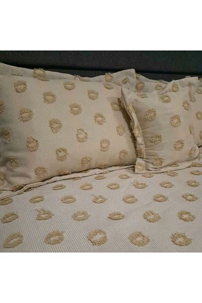 Abka Home Chenille Pique Set with Milky Brown Pompom Pattern - 3 Pieces