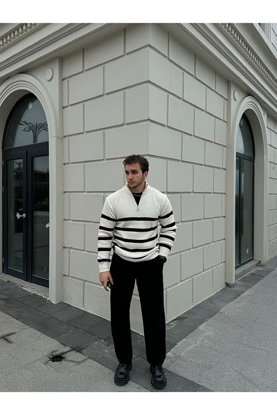 Livio Ferri Thick and Half Zippered Men's Knitwear Sweater - Stand Collar