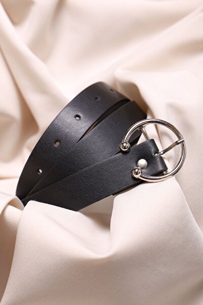 Vitastyle CUREA DE PIELE ARTIFICIALĂ CU DETALIU MINGE OVALĂ DE CULOARE ARGINTIE