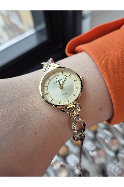 Essence D1110.130 Women's Wristwatch - 2 Years Warranty, Fashionable and Aesthetic Combination Waterproof