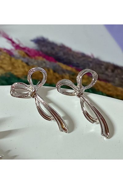 mos&more Silver Bow Design Women's Earrings
