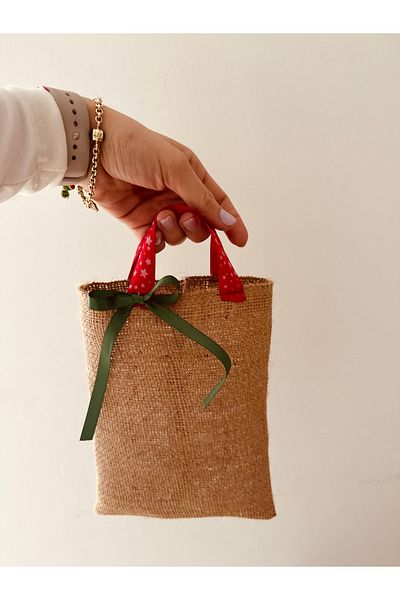 White Alamode 15X20 Gift Package