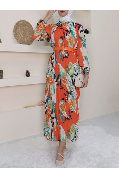 Modamorfo Chiffonkleid mit plissiertem Gürtel vorne
