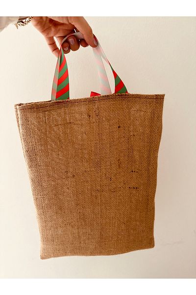 White Alamode 28X40 Gift Package