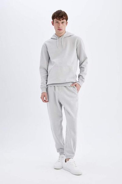 DeFacto Regular Fit Jogginghose mit Taschen, Schnürung an der Taille, elastisches Bein B6155ax24au