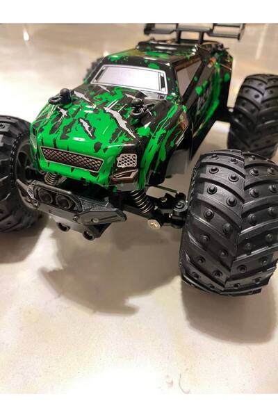 Magicway Uzaktan Kumandalı Sarjlı Işıklı Off Road Süsyansiyonlu Yeşil Yarış Arabası