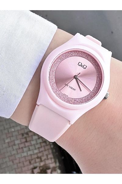 Q&Q White Silicone, Glitter Detailed Plastic Framed Dial Striped Analog Wristwatch
