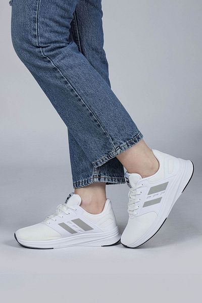 Jump Women's White Sneakers - 29964Z