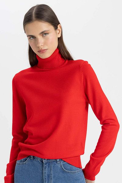 DeFacto Hooded Sweatshirt