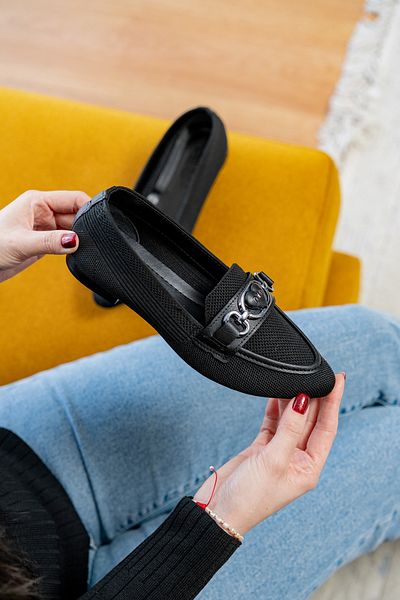 DİVOLYA Miu Black Buckle Detailed (1 cm Heeled) Pointed Toe Ballerinas
