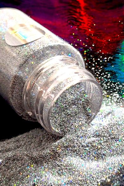wwbeauty Glitter for Face and Body - with Eye Liner