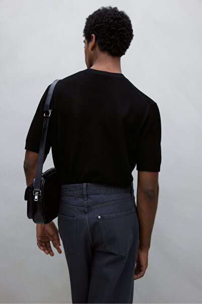 H&M Delik Desenli Triko Tişört Regular Fit