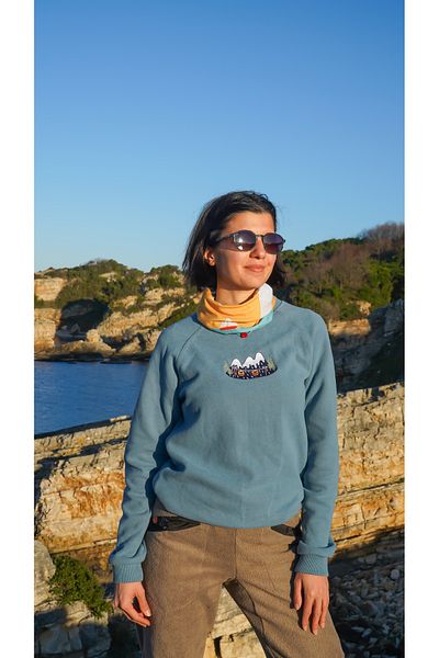 Ride and Roam Winterland Sweatshirt