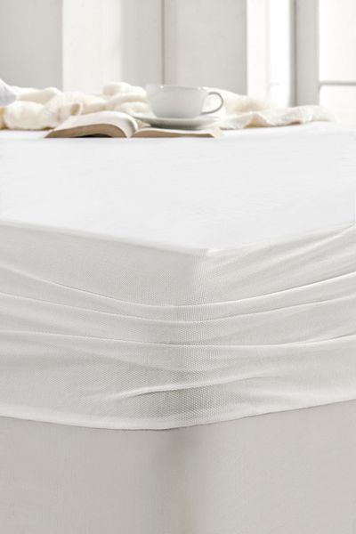 Loselya Micro Fitted Waterproof White Mattress Protector Mattress