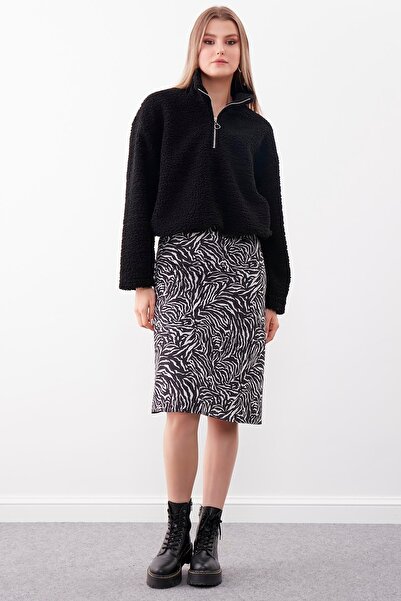 Vitrin Patterned Long Skirt with Side Zipper