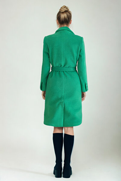 Vitrin Μακρύ παλτό με κουμπιά με ζώνη στη μέση