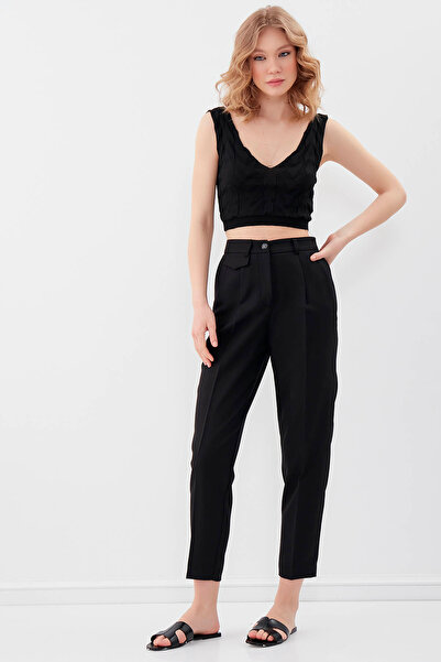 Vitrin Karotkové kalhoty s malými kapsami s klopou