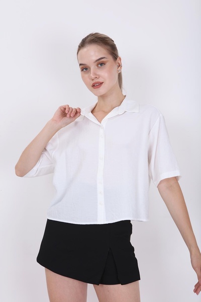 Vitrin Buttoned Front Short Sleeve Shirt