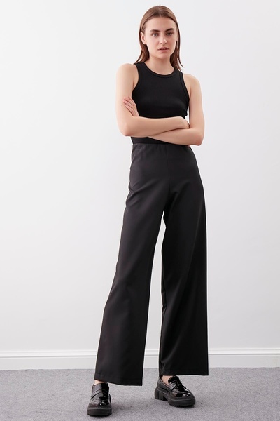 Vitrin Ψηλόμεσο παντελόνι Palazzo - Κομψή σχεδίαση