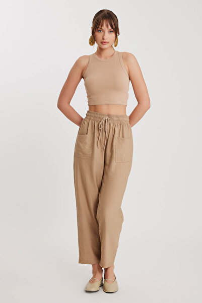 Vitrin Панталони с двойни джобове и връзки в талията