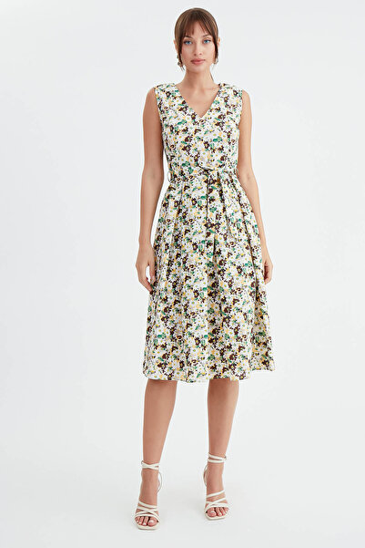 Vitrin Çiçek Desen Pileli Midi Boy Elbise