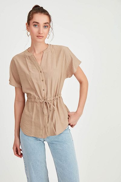 Vitrin Lockere Bluse mit gerafftem Taillenknopf