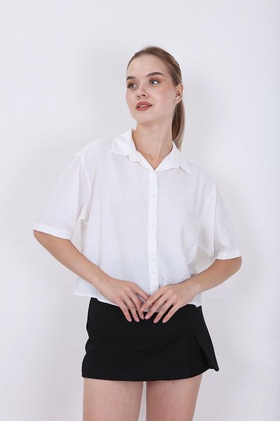 Vitrin Buttoned Front Short Sleeve Shirt