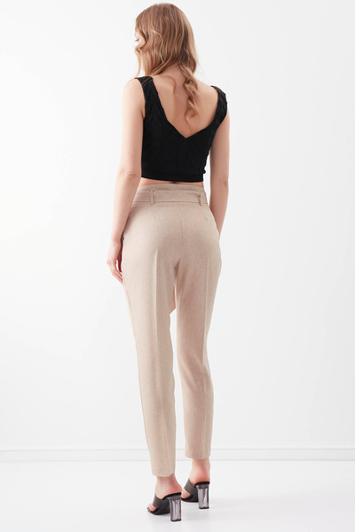 Vitrin Yüksek Bel Kuşak Detaylı Pantolon