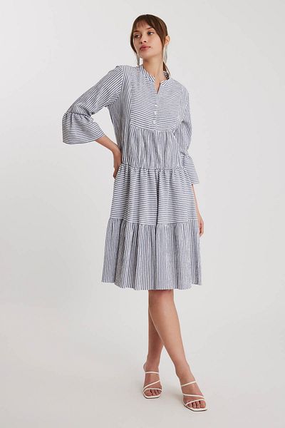 Vitrin Buttoned Prevailing Collar Sleeve-Length Ruffle Dress