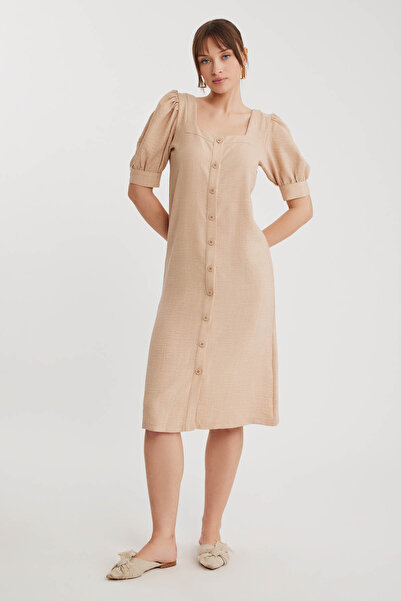 Vitrin Kare Yaka Önü Düğmeli Kısa Kol Elbise