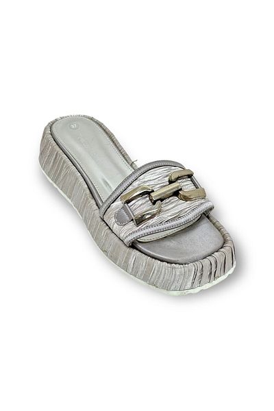 KRISTE BELL Silver Women's Sole Slippers