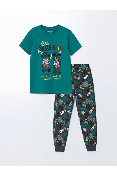 LC Waikiki Rmz Gi̇yi̇m Farkiyla Zero Roba Collar Boys' Pajama Set