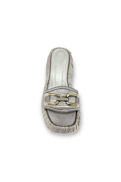 KRISTE BELL Silver Women's Sole Slippers