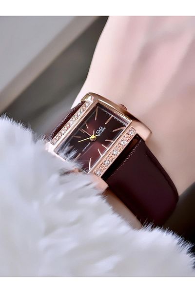 Q&Q Vintage Women's Leather Cord Wristwatch