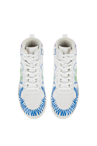 Twist Effect Hand Painted Sneaker