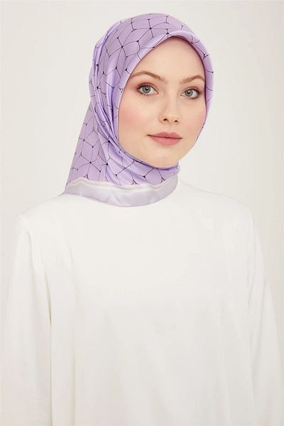 Armine Μεταξωτό κασκόλ Sura 9166d Model 85
