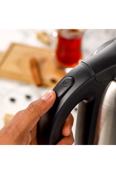 Geepas Stainless Steel Electric Kettle With Auto Shutt off and Boil Dry Protection