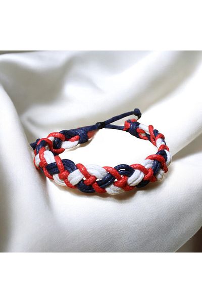 etniko Hand Knitted String Bracelet Carrying the Colors of Nature Red - White - Dark Blue