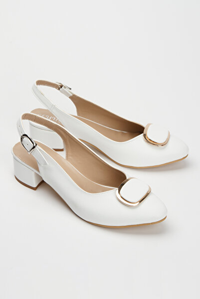 Akçetin Moda حذاء نسائي بإبزيم مفتوح من الخلف وكعب سميك