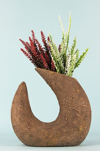 Hmydesign Crown Handmade Ceramic Vase