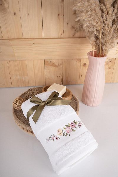 Baveno Baveno Home - Σετ πετσετών δώρου 100% βαμβακερό κεντημένο σχέδιο 40x70