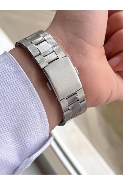 Coliseum Çelik Kordon Takvimli Kadran Kutulu Seri Erkek Kol Saati FT.CLS.E004