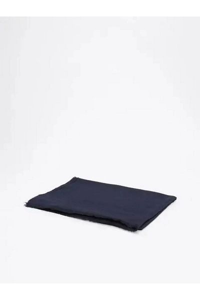 Tommy Hilfiger Women's Jacquard Blue Scarf
