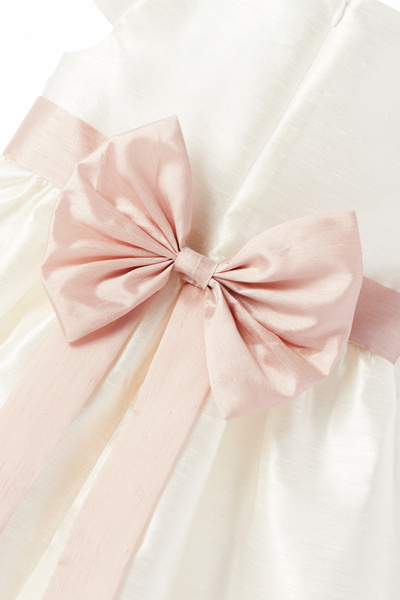 Petit Coral Ivory Blossom