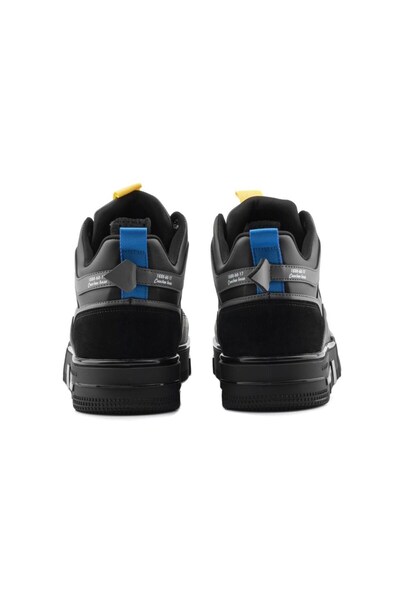 NORTH OF WILD 22kg Almost Women's Sports Shoes - Black