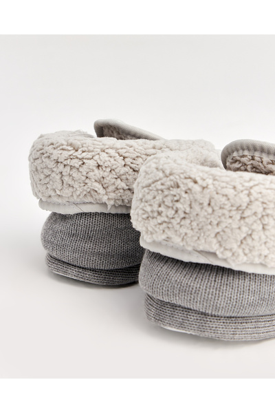 Chirpy Nue - Γκρι γυναικεία παπούτσια εσωτερικού χώρου με λεπτομέρεια Snowflake